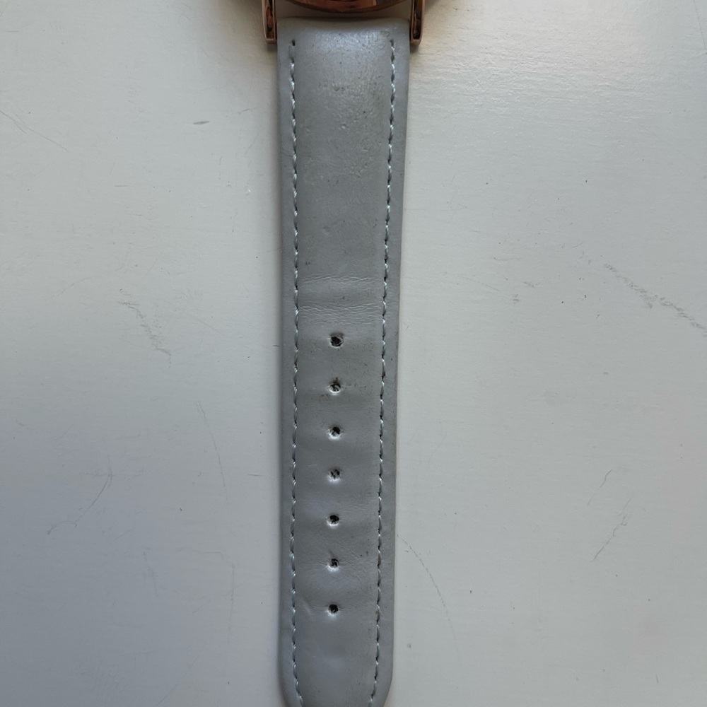 Elan Novac Watch - Picture 3 of 5